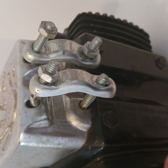 Vintage Rare 1964 Mattel engine for bikes and trikes - Picture 4 of 9